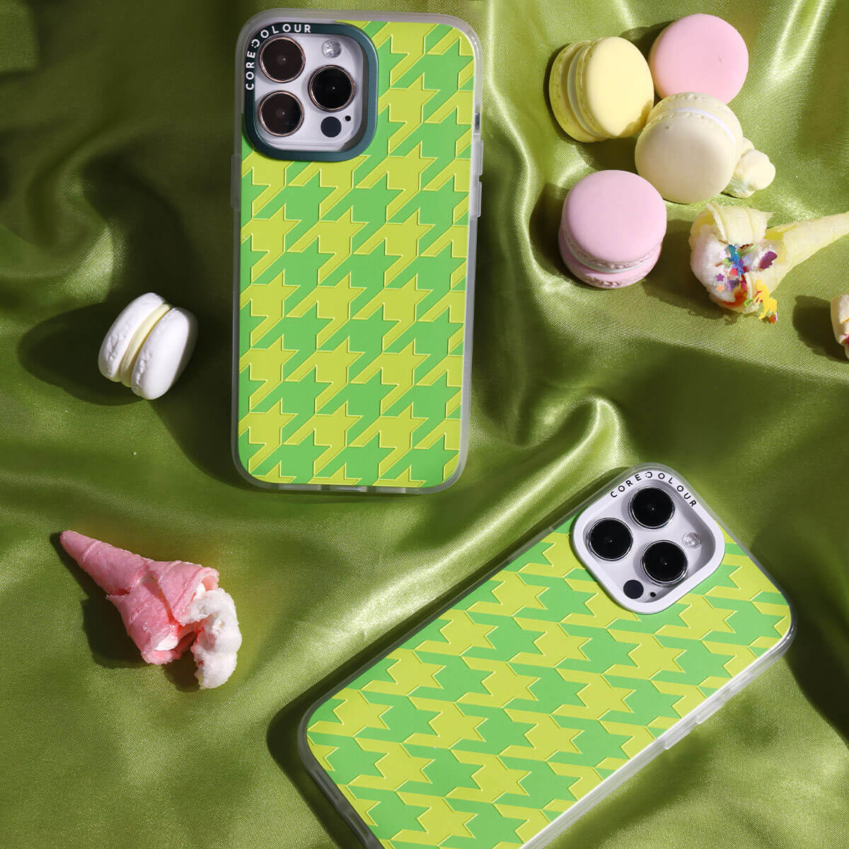 iPhone 15 Plus Green Houndstooth Phone Case Magsafe Compatible - CORECOLOUR AU